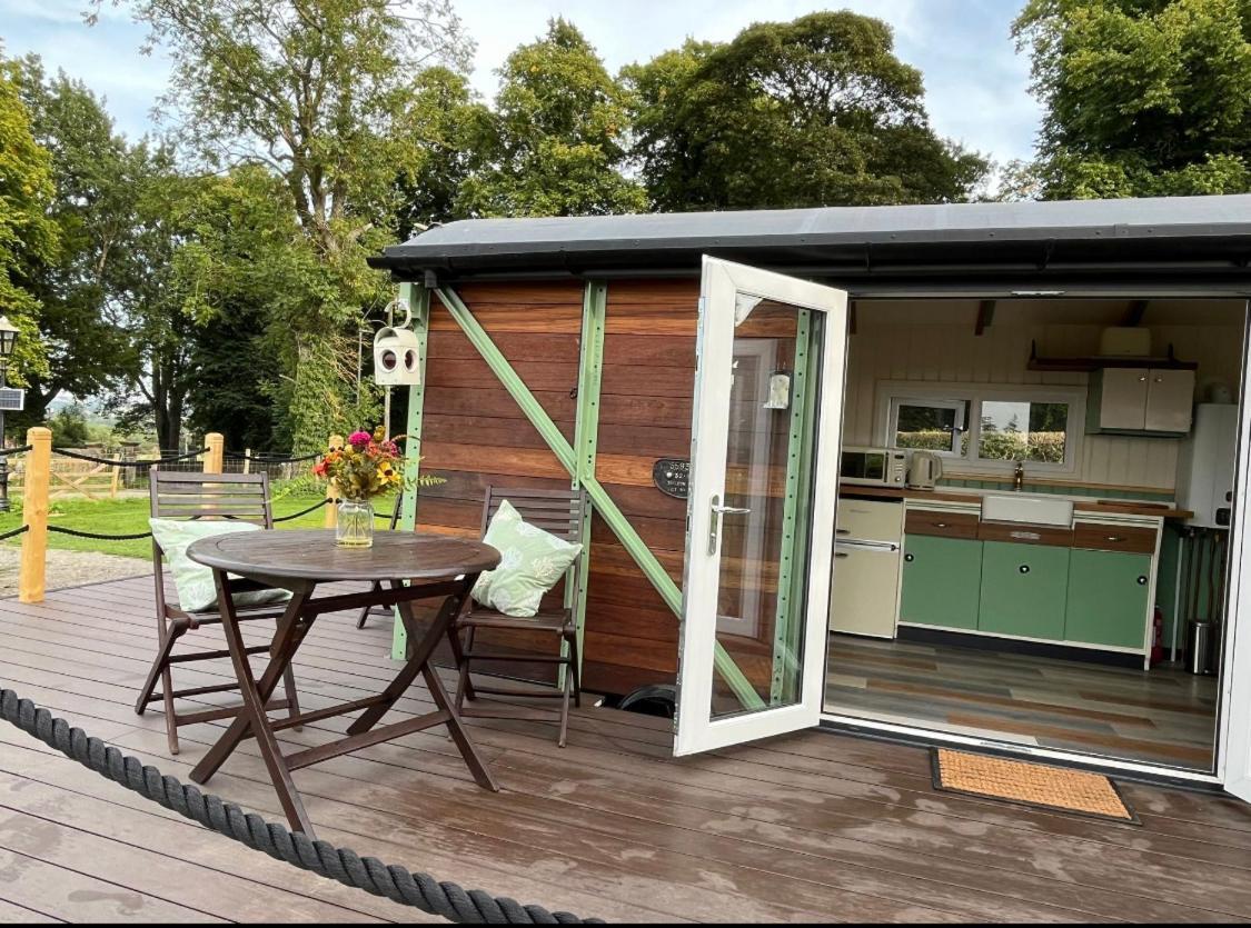 Ted'S Shed Apartment Bishop Auckland Exterior photo